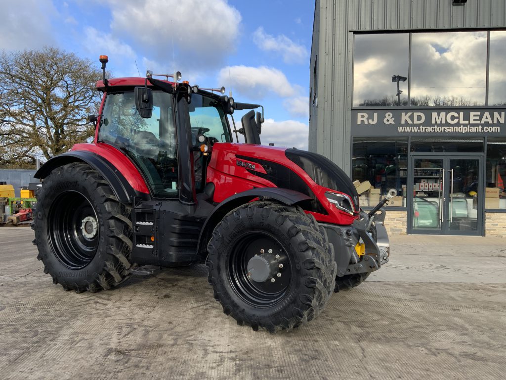 Valtra T195 ACTIVE Tractor (ST21562)