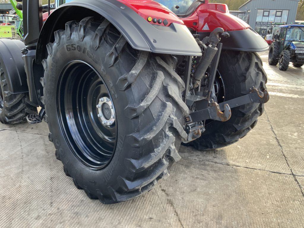 Valtra T195 ACTIVE Tractor (ST21562)