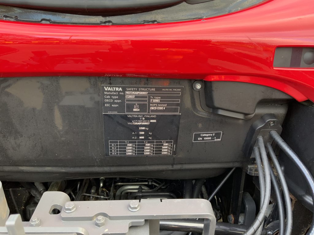 Valtra T195 ACTIVE Tractor (ST21562)