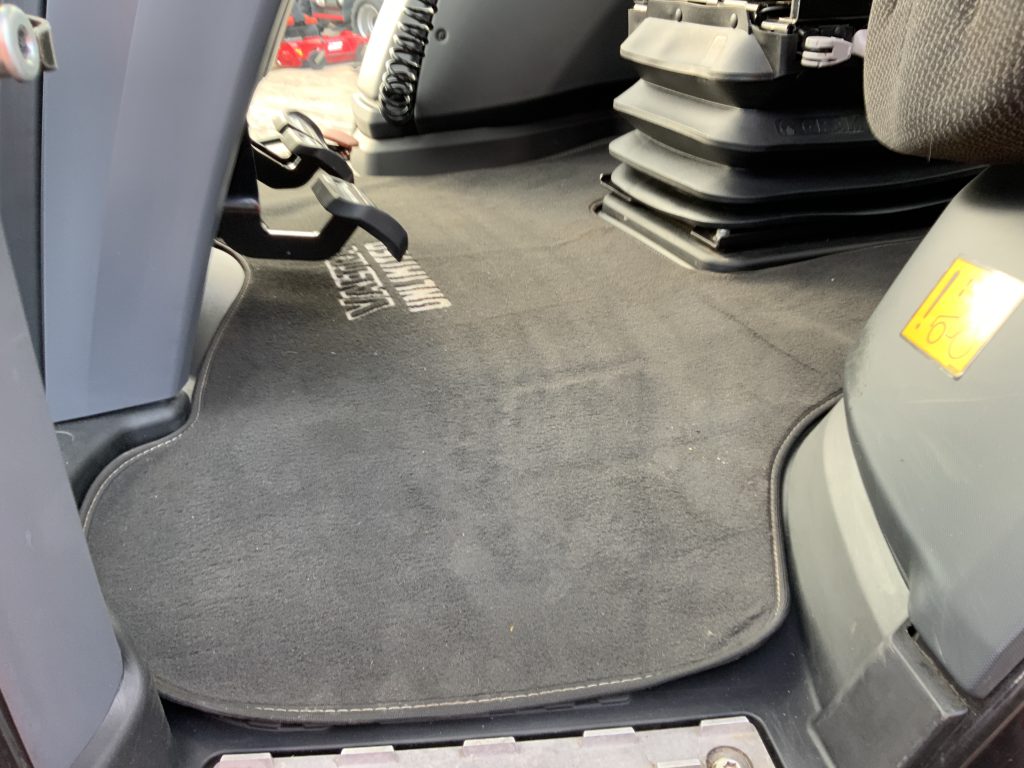 Valtra T195 ACTIVE Tractor (ST21562)