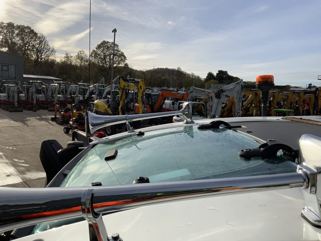 Valtra T195 Versu Unlimited Tractor (ST25161)