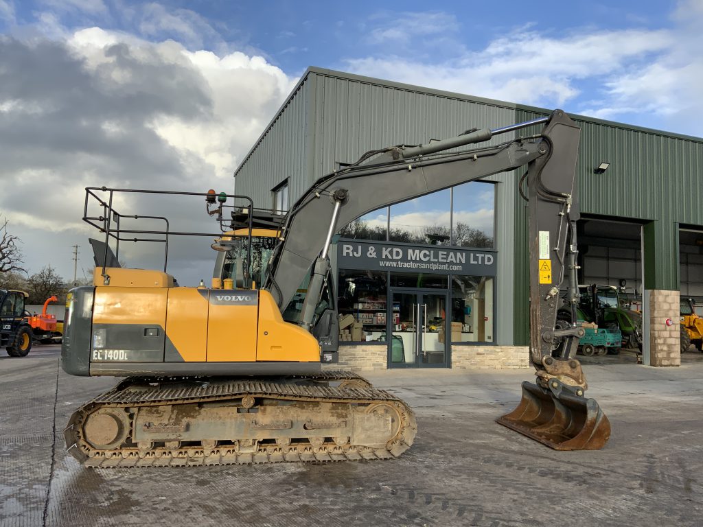 Volvo EC140 DL Digger (ST25193)