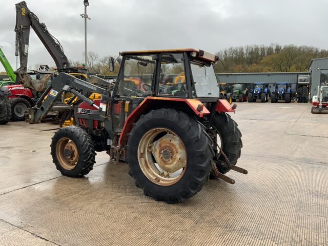 Case 4230 Tractor (ST25058)