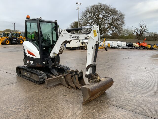 Bobcat E26 Digger (ST25307)