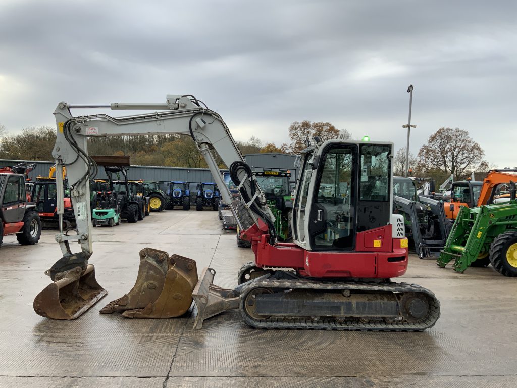 Takeuchi TB280 FR Digger (ST25299)