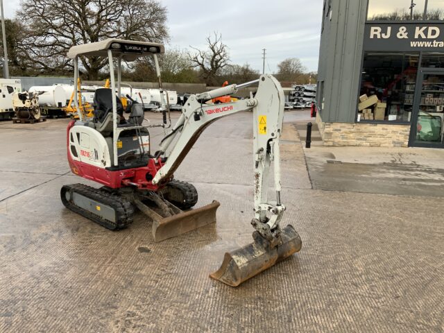 Takeuchi TB216 Digger (ST25269)
