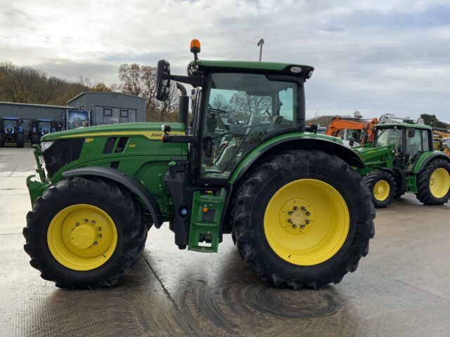 John Deere 6R155 Tractor