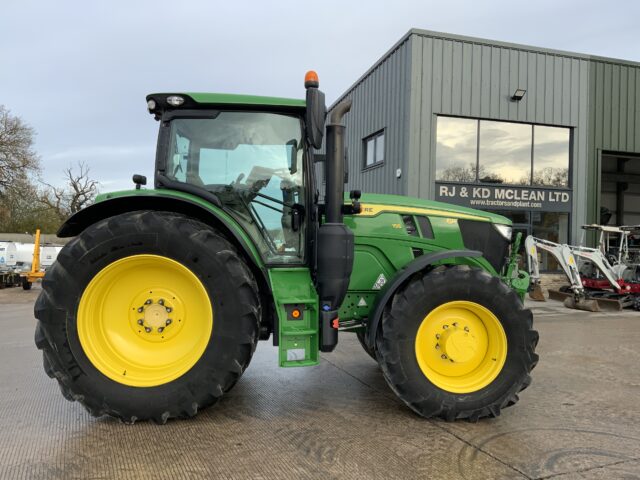 John Deere 6R155 Tractor