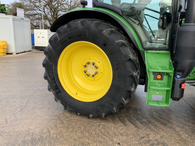 John Deere 6R155 Tractor