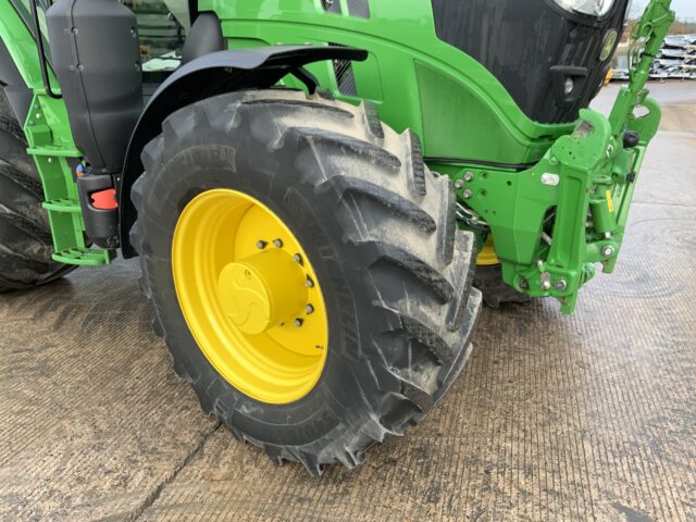 John Deere 6R155 Tractor