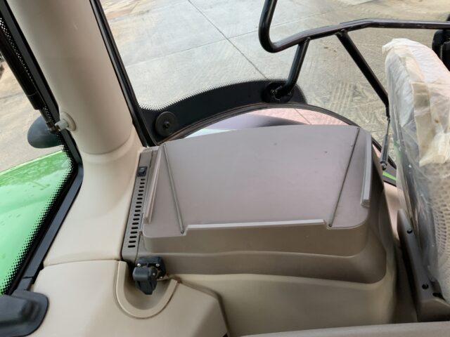 John Deere 6R155 Tractor