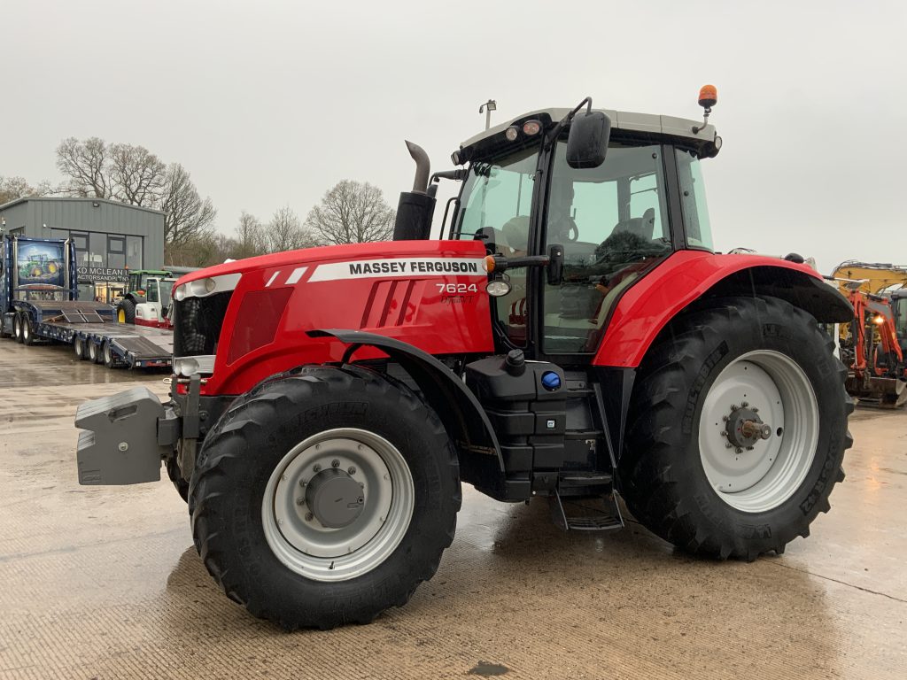 Massey Ferguson 7624 Dyna VT Tractor (ST25259)