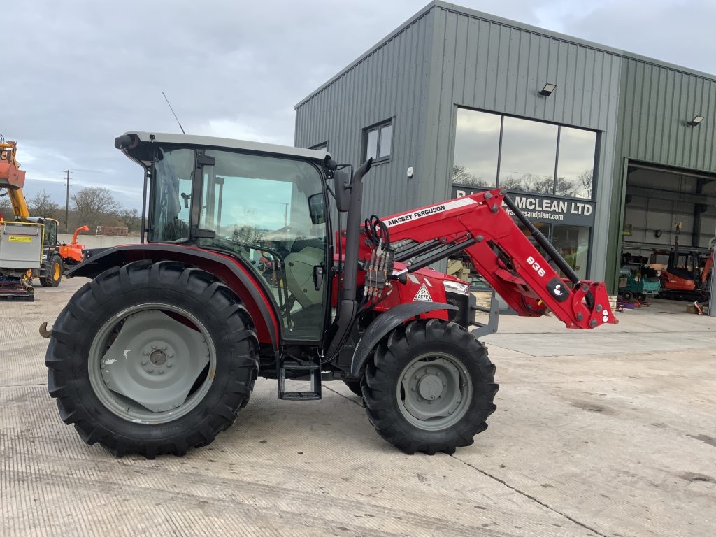 Massey Ferguson 4707 Tractor (ST25398)