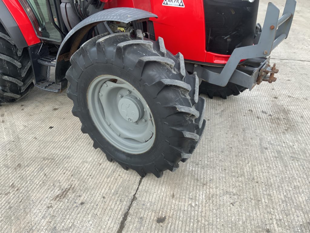 Massey Ferguson 4707 Tractor (ST25398)