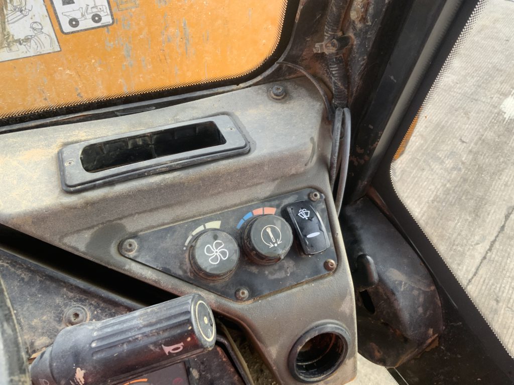 JCB 9T-1 Straight tip Dumper (ST24677)