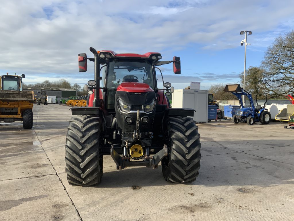 Case Puma 240 CVX Drive Tractor (ST25397)