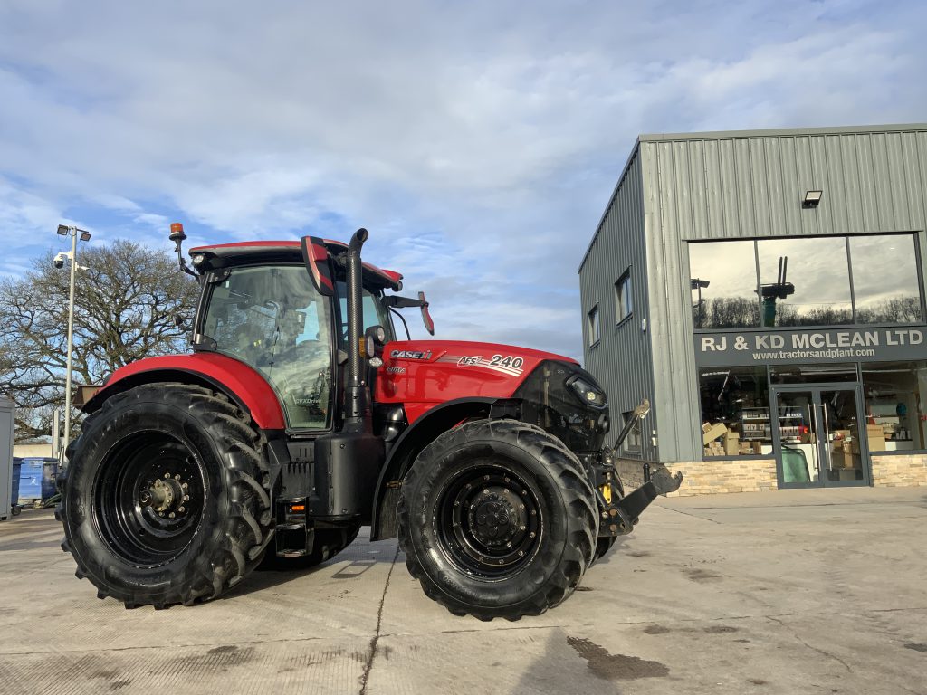 Case Puma 240 CVX Drive Tractor (ST25397)
