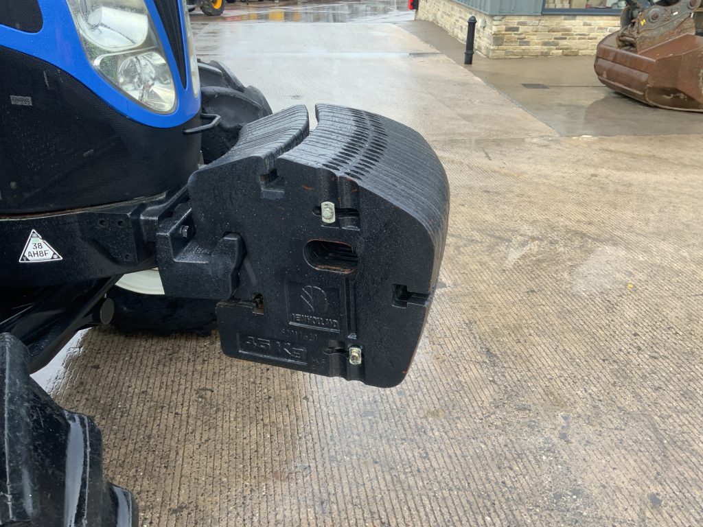 New Holland T7.210 Auto Command Tractor (ST25411)