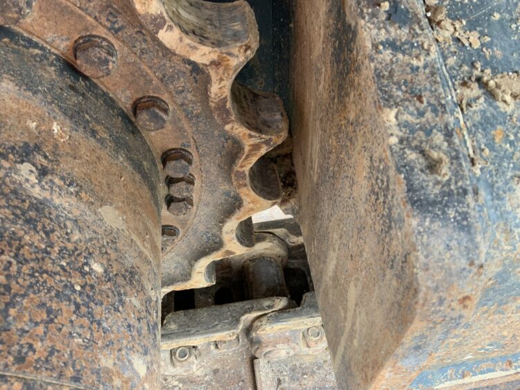 Hyundai HX220AL Digger (ST25408)