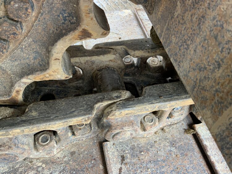 Hyundai HX220AL Digger (ST25408)