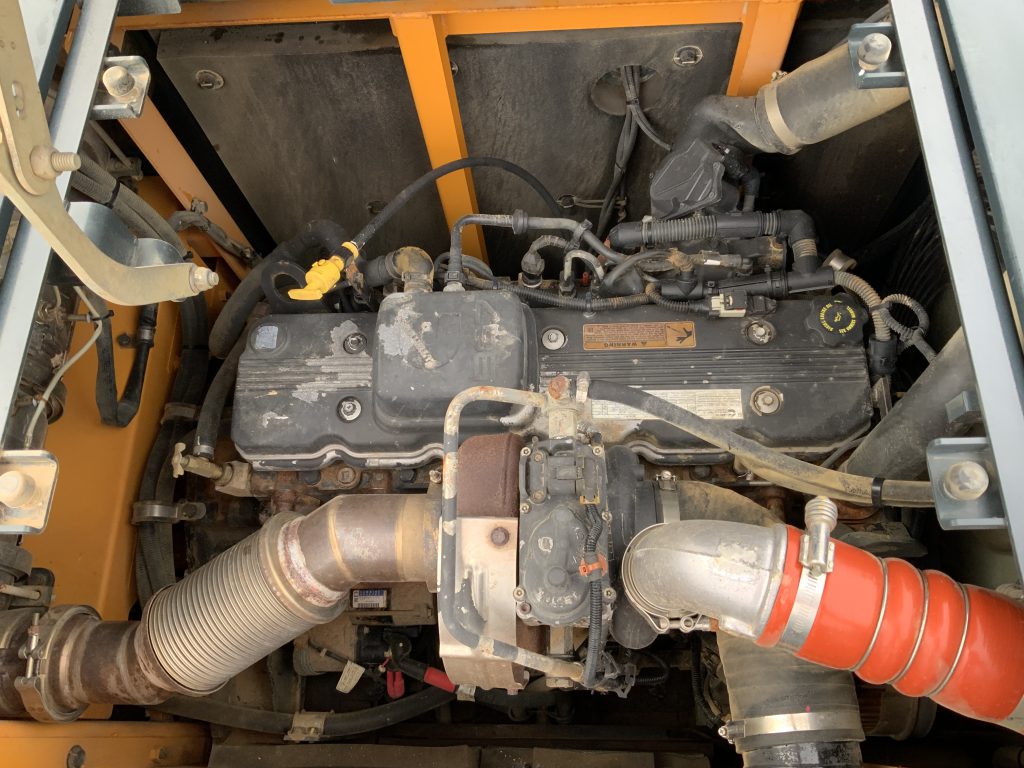 Hyundai HX220AL Digger (ST25408)