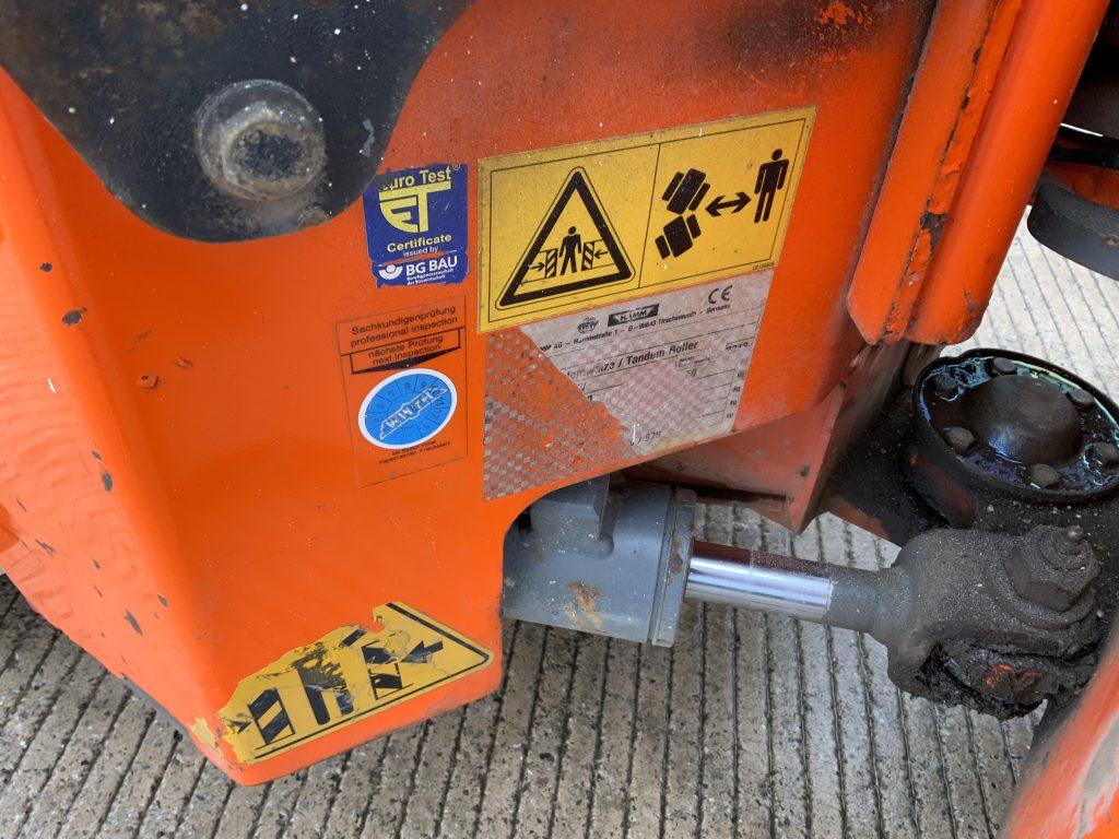 Hamm HD8 Roller (ST25332)