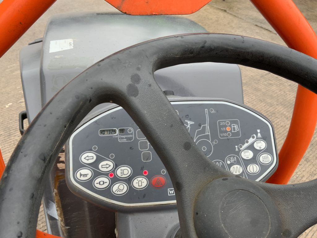 Hamm HD8 Roller (ST25332)