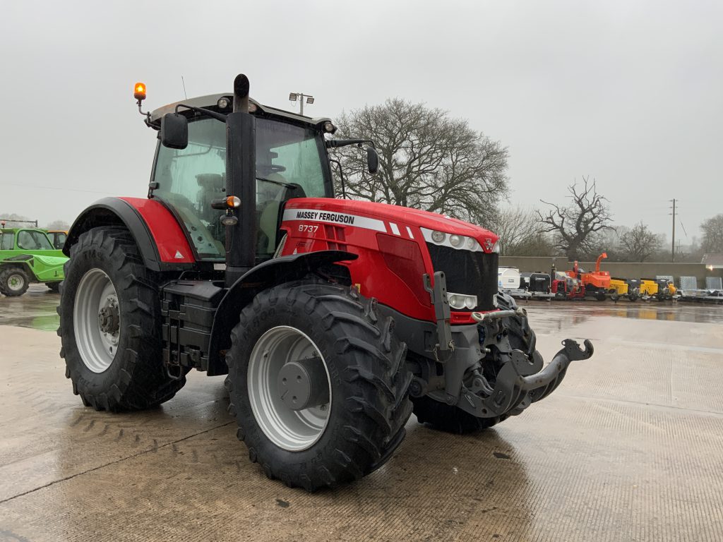 Massey Ferguson 8737 Dyna VT Tractor (ST25454)