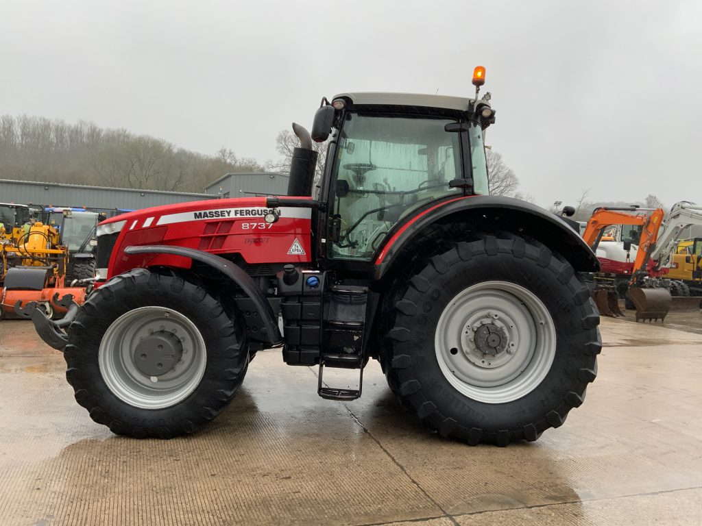 Massey Ferguson 8737 Dyna VT Tractor (ST25454)