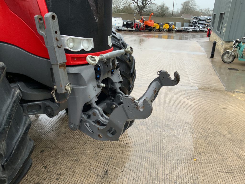 Massey Ferguson 8737 Dyna VT Tractor (ST25454)