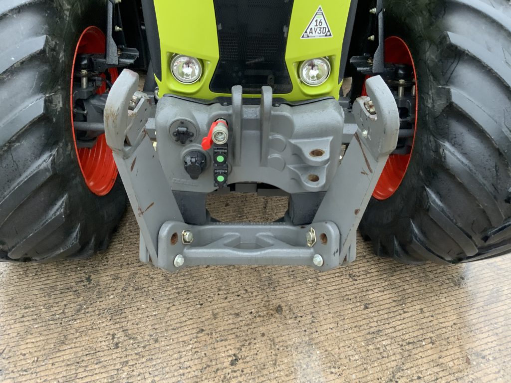 Claas Arion 650 Tractor (ST25369)