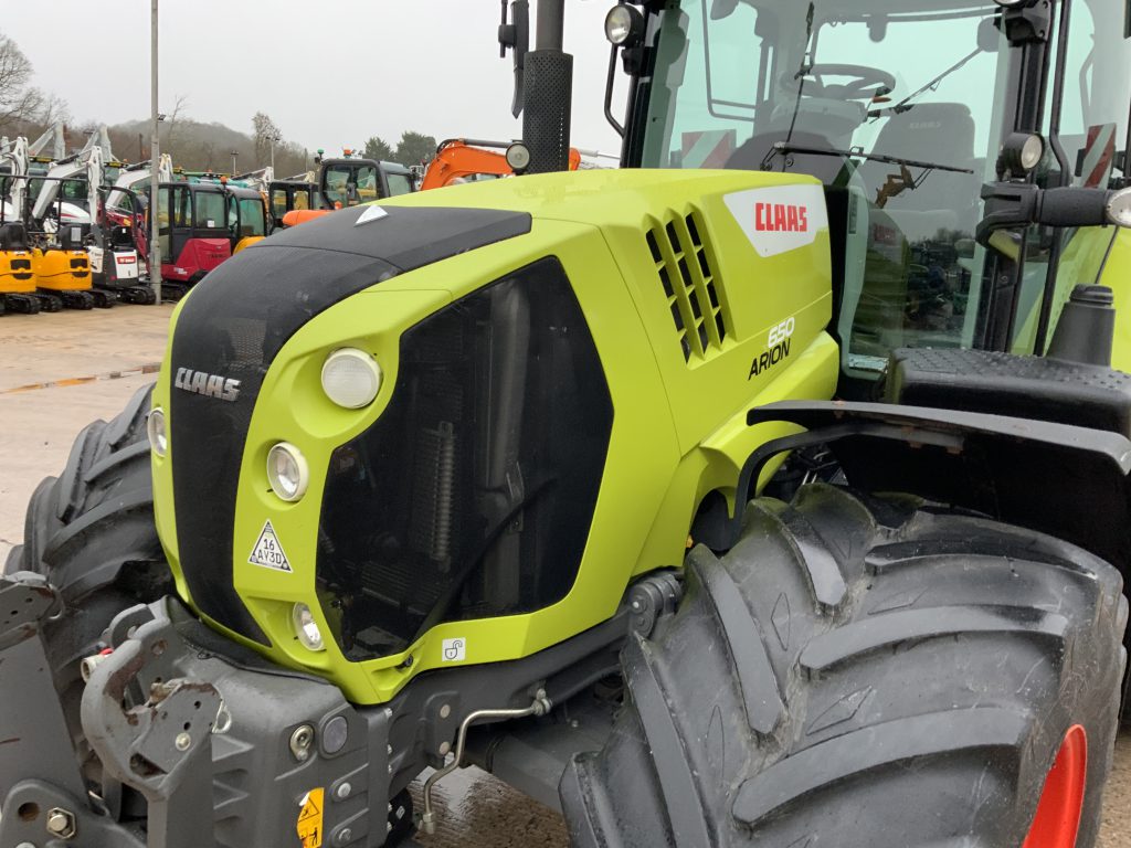 Claas Arion 650 Tractor (ST25369)