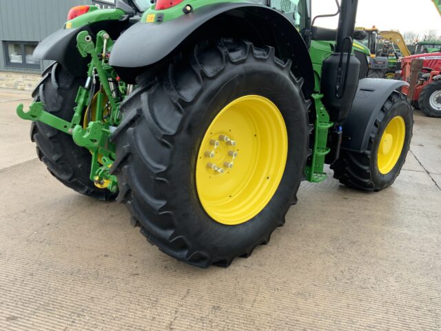 John Deere 6155M Tractor (ST25344)