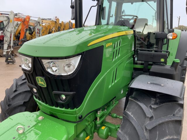 John Deere 6155M Tractor (ST25344)
