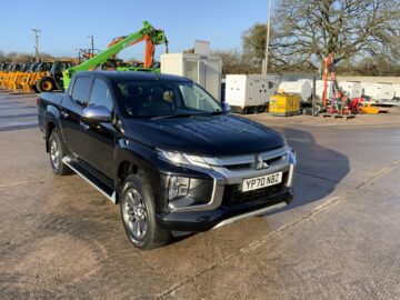Mitsubishi L200 2.2 DI-D DC Barbarian Auto 4WD Euro 6 (s/s) 4dr (ST25328)