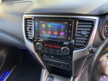 Mitsubishi L200 2.2 DI-D DC Barbarian Auto 4WD Euro 6 (s/s) 4dr (ST25328)