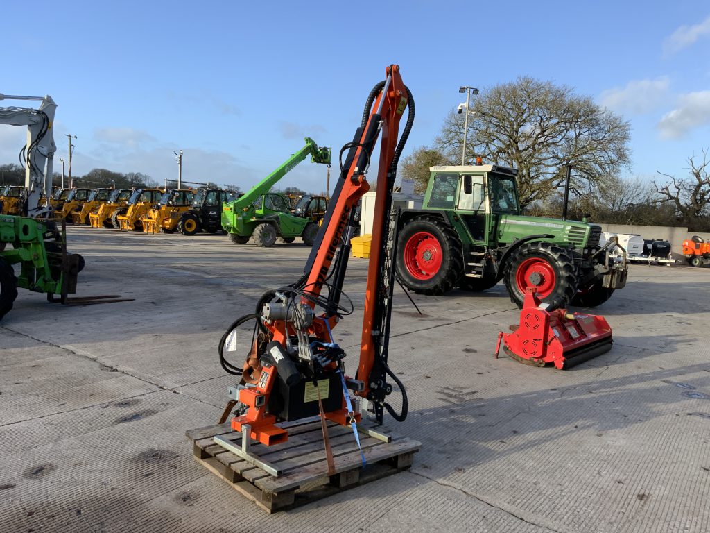 Tifermec TS370 Hedge Trimmer (ST25327)