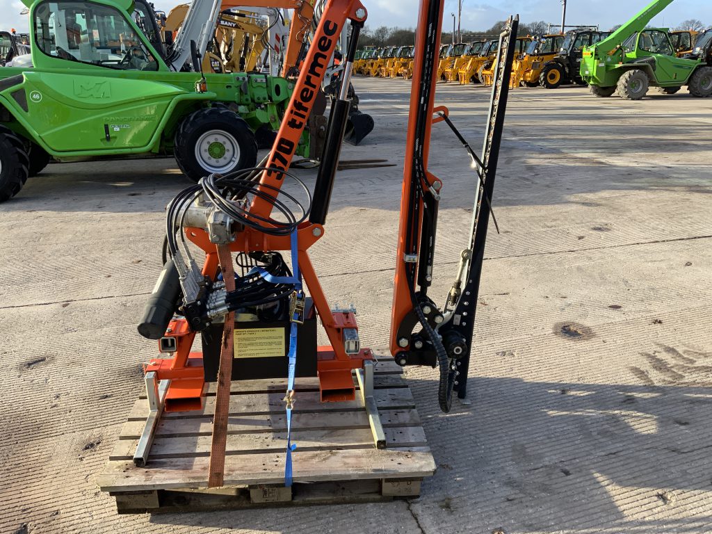 Tifermec TS370 Hedge Trimmer (ST25327)