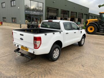 Ford Ranger 2.2 TDCi XL 4WD Euro 5 (s/s) 4dr (Eco Axle) (ST25329)