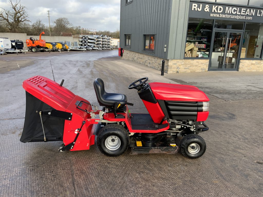 Westwood T1800 Ride on mower (ST25385)