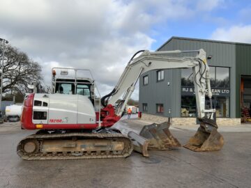 Takeuchi TB2150 Digger (ST25221)