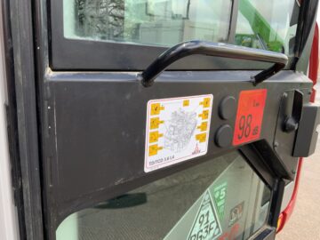 Takeuchi TB2150 Digger (ST25221)