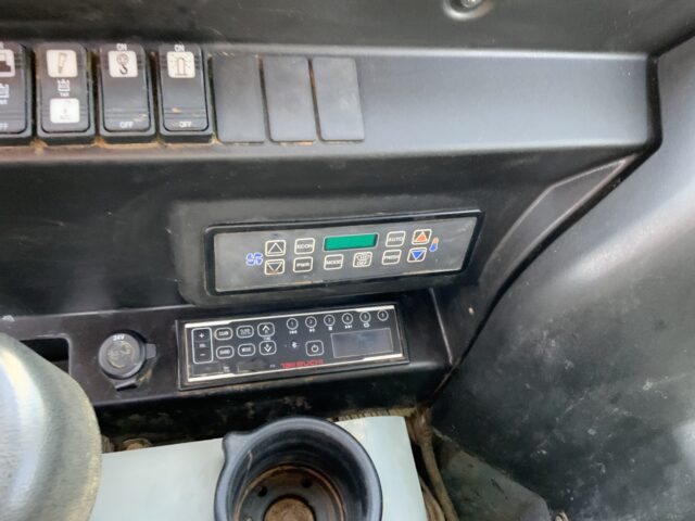 Takeuchi TB2150 Digger (ST25221)