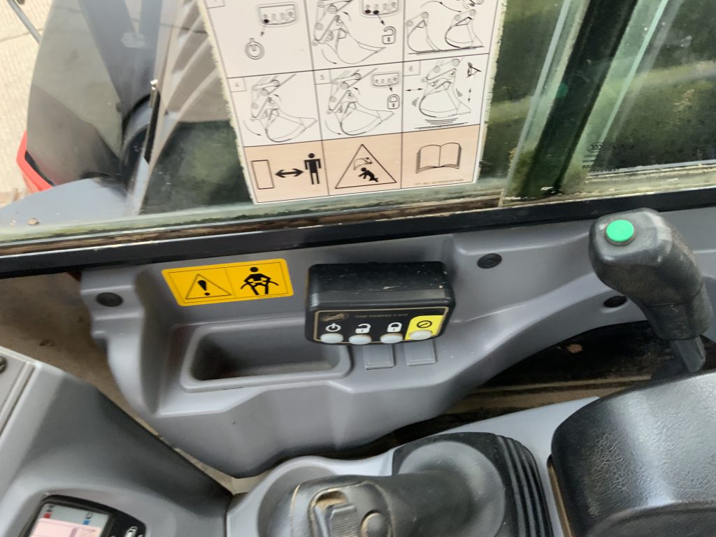 Kubota KX080-4 Digger (ST25287)