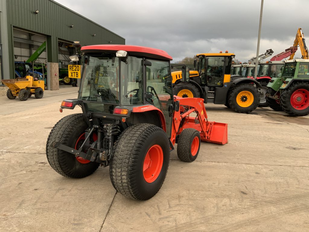 Kubota L2501 Tractor (ST25279)