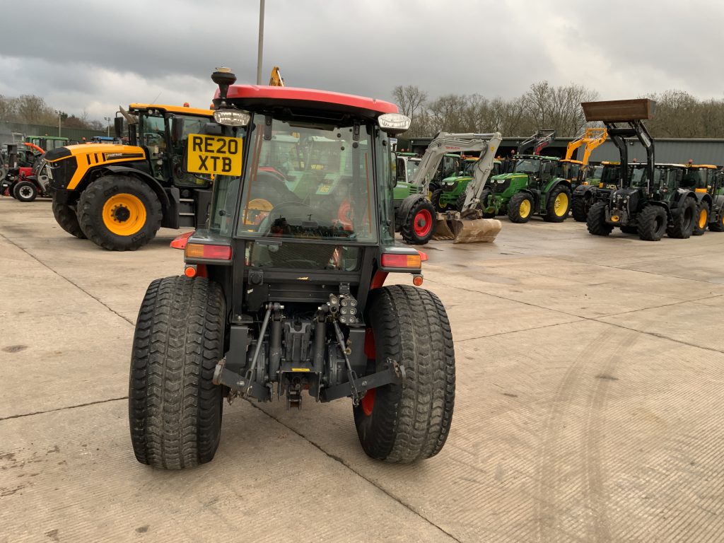 Kubota L2501 Tractor (ST25279)