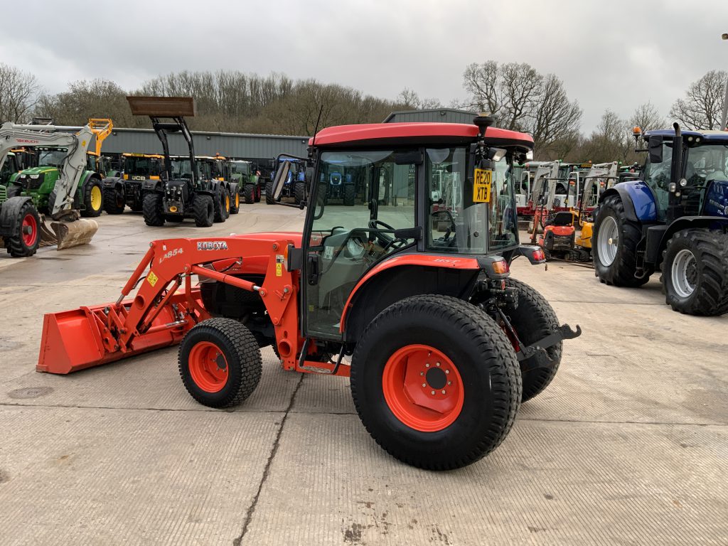 Kubota L2501 Tractor (ST25279)