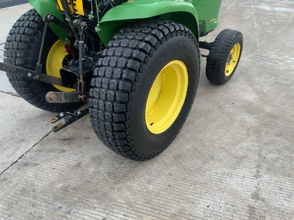 John Deere 3036 Compact tractor (ST25285)