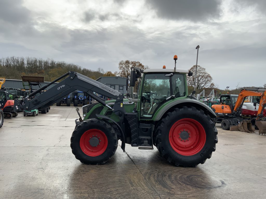 Fendt 724 Profi plus Tractor (ST25188)