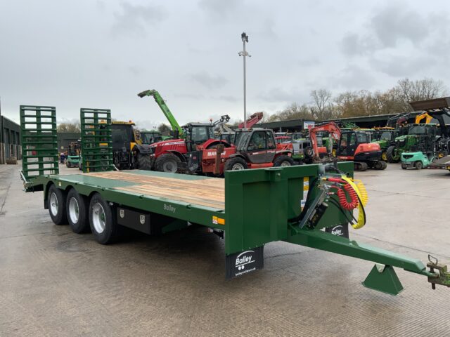 Bailey Trailers 26Ft Tri Axle Low Loader Trailer